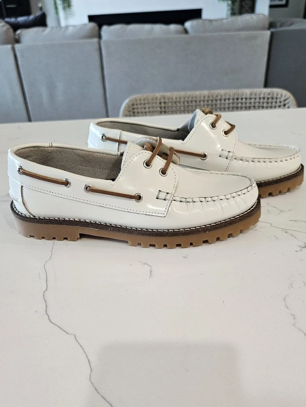 Anthropologie White Leather Boat Shoes w/Brown Trim Women's Size 8.5 NWOB